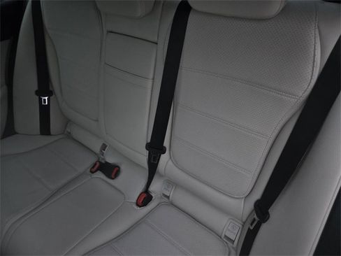 Used 2022 Mercedes-Benz C 300 C 300 image 14