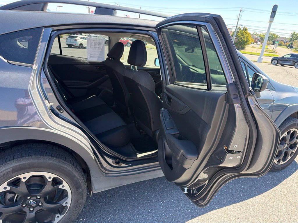 Used 2021 Subaru Crosstrek 2.0i AWD/4WD image 18