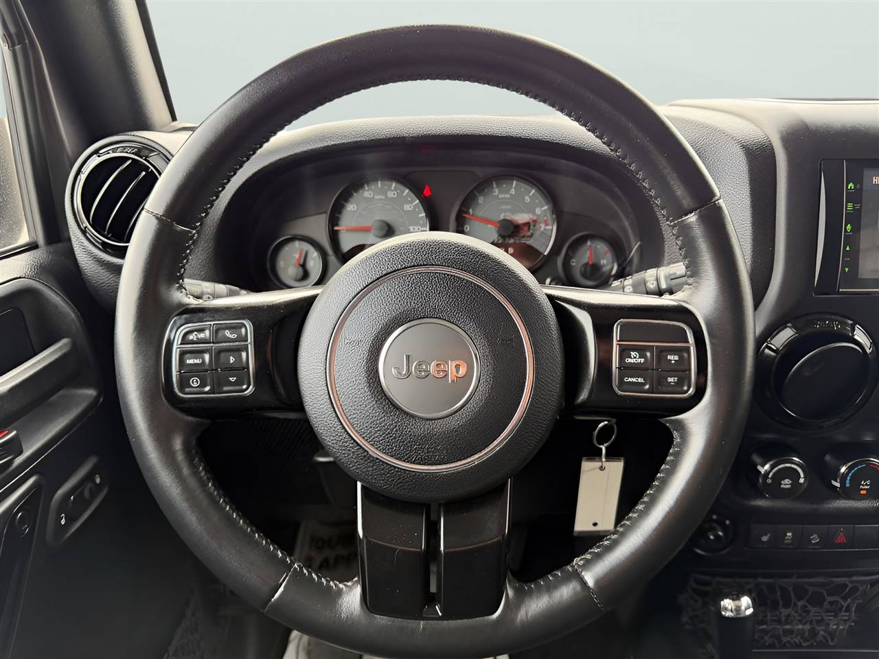 Used 2016 Jeep Wrangler Unlimited Sahara AWD/4WD image 22
