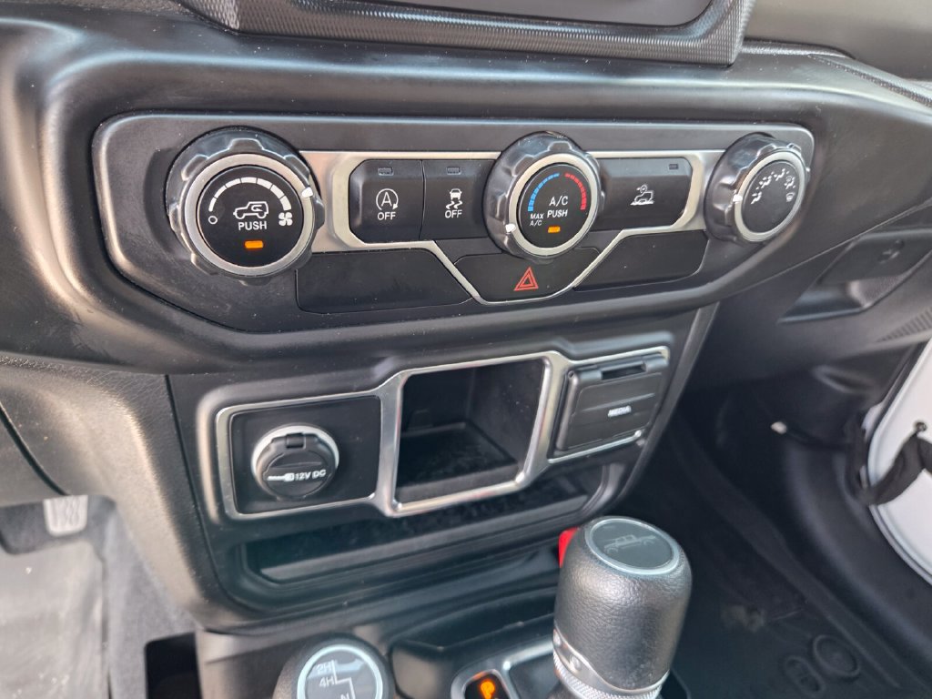 Used 2021 Jeep Gladiator Sport AWD/4WD image 24