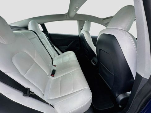 Used 2023 Tesla Model 3 Standard Range RWD image 19