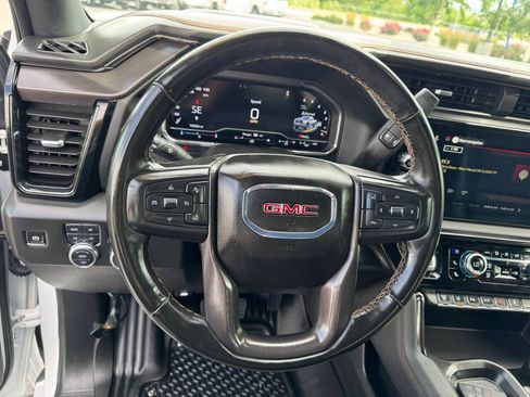 Used 2025 GMC Sierra 3500 AT4 w/ AT4 Premium Plus Package AWD/4WD image 16