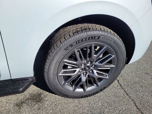 New 2026 Ford Expedition Max Platinum w/ Stealth Appearance Package image 48