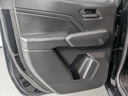 Used 2023 Chevrolet Colorado W/T RWD image 16