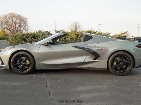 Used 2022 Chevrolet Corvette Stingray Premium Cpe RWD image 3