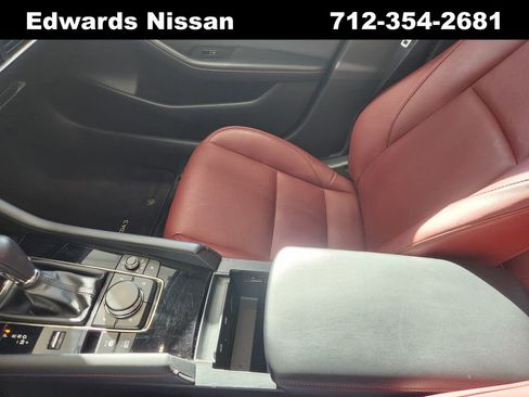 Used 2025 MAZDA MAZDA3 s image 31