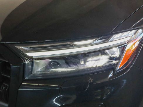 New 2026 Audi Q7 3.0T Premium Plus AWD/4WD image 10