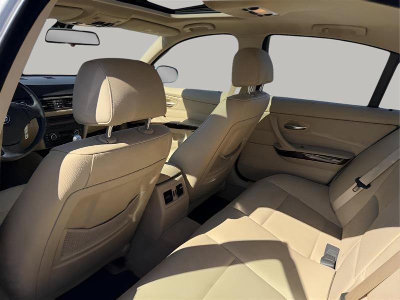 Used 2009 BMW 328i Sedan RWD image 22