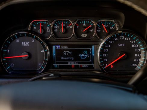 Used 2019 Chevrolet Silverado 2500 LTZ w/ Duramax Plus Package image 20