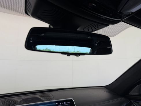 Used 2020 BMW M760i xDrive w/ Luxury Rear Seating Package image 20