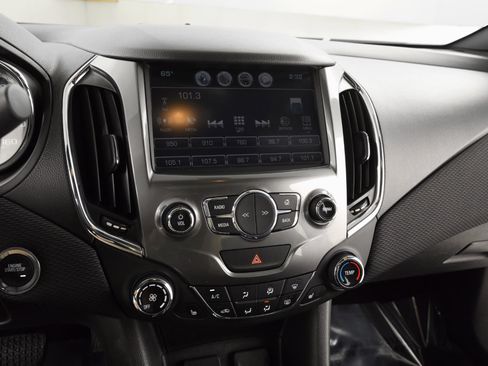 Used 2016 Chevrolet Cruze LT w/ Sun And Sound Package image 19