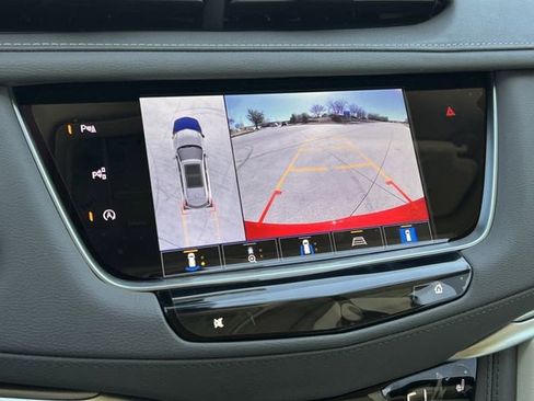 New 2025 Cadillac XT5 Premium Luxury FWD image 9