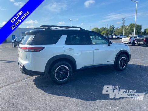 Used 2024 Nissan Pathfinder Rock Creek AWD/4WD image 9