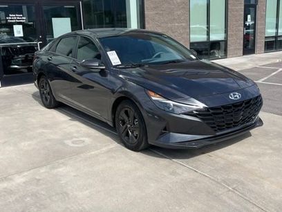 Used 2023 Hyundai Elantra SEL w/ Cargo Package