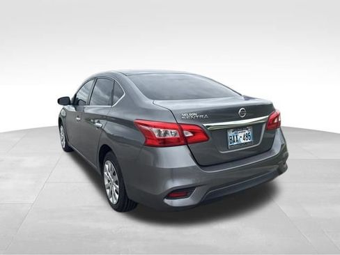 Used 2017 Nissan Sentra S FWD image 5
