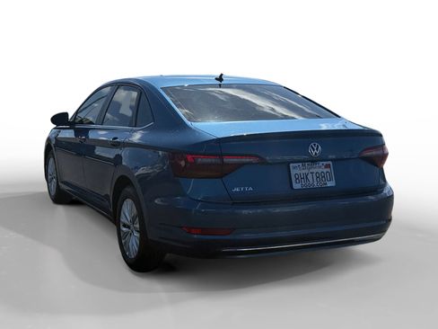 Used 2019 Volkswagen Jetta S image 3