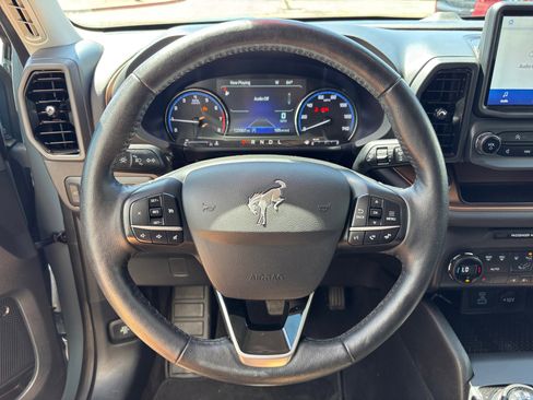 Used 2021 Ford Bronco Sport Outer Banks image 9