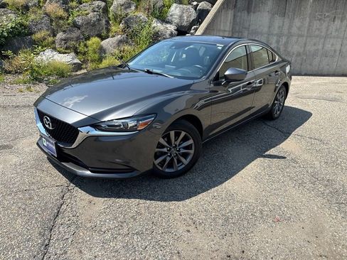 Used 2018 MAZDA MAZDA6 Sport FWD image 2