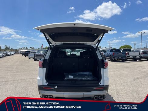 New 2026 GMC Acadia Elevation FWD image 16