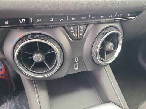 New 2026 Chevrolet Blazer LT FWD image 31