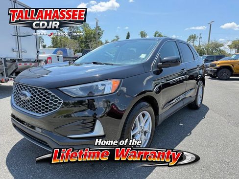 Used 2024 Ford Edge SEL AWD/4WD image 9