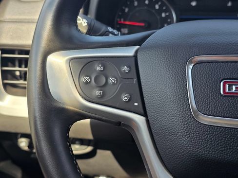 Used 2024 GMC Terrain SLT FWD image 35