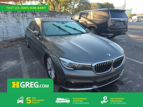 Used 2018 BMW 740i image 1
