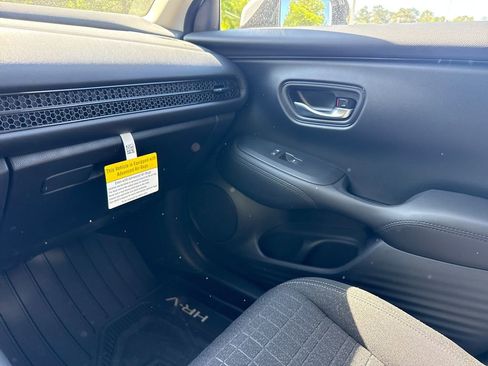 New 2026 Honda HR-V LX image 17