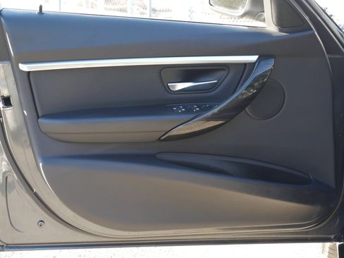 Used 2017 BMW 330i xDrive Sedan image 34