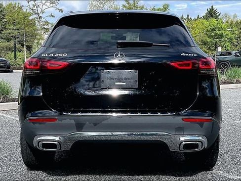 Certified 2022 Mercedes-Benz GLA 250 4MATIC image 14