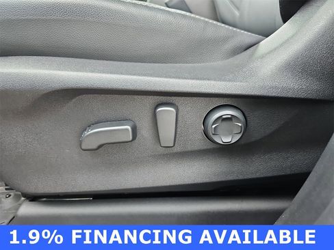 Certified 2025 Subaru Ascent Limited image 32