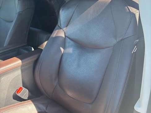 Used 2021 Toyota Sienna Platinum image 5