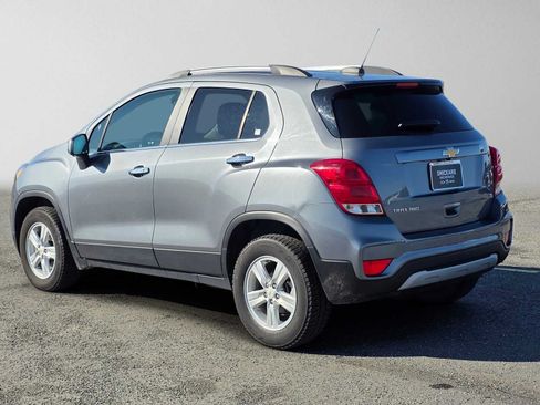 Certified 2019 Chevrolet Trax LT w/ LT Convenience Package AWD/4WD image 5