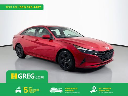 Used 2022 Hyundai Elantra SEL FWD image 1
