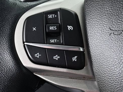 Used 2023 Ford Explorer XLT w/ Equipment Group 202A image 33