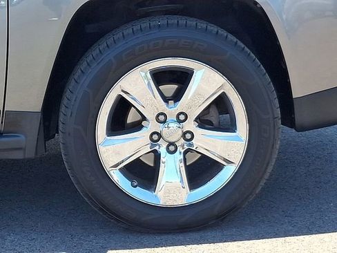 Used 2011 Jeep Compass Limited w/ Sun/Sound Group FWD image 8