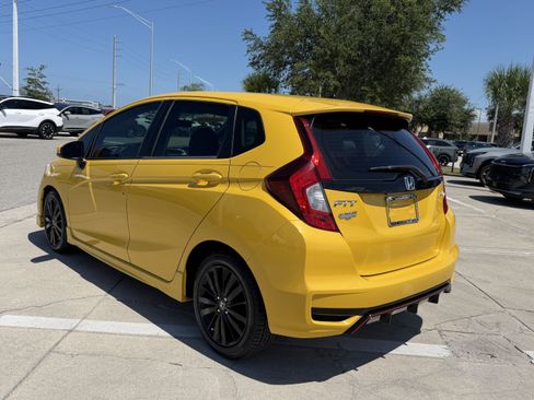 Used 2019 Honda Fit Sport image 6