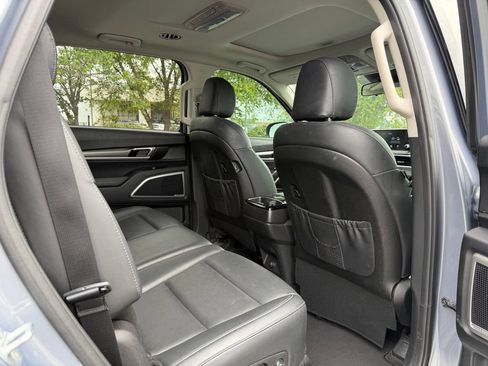 Used 2020 Kia Telluride S w/ S 8 Passenger Seating Package AWD/4WD image 27
