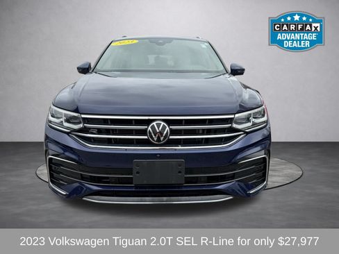 Used 2023 Volkswagen Tiguan SEL R-Line AWD/4WD image 2