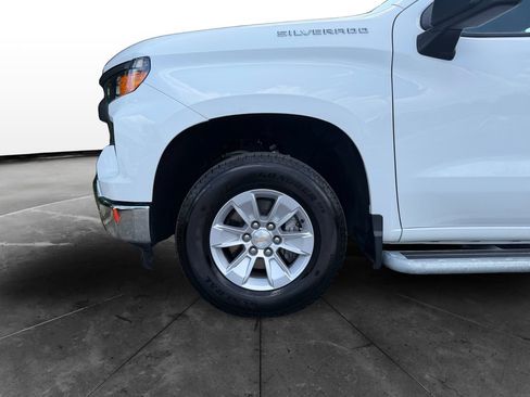 Used 2025 Chevrolet Silverado 1500 W/T RWD image 14