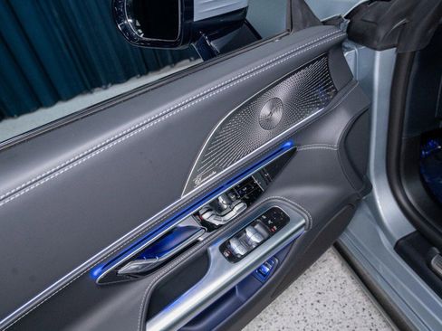 New 2026 Mercedes-Benz SL 63 AMG S e Performance 4MATIC image 16