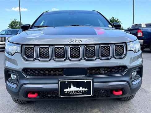 Used 2023 Jeep Compass Trailhawk AWD/4WD image 32