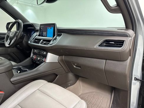 Used 2023 GMC Yukon SLT RWD image 35