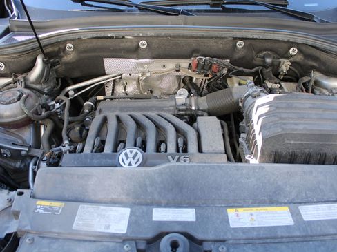 Used 2022 Volkswagen Atlas Cross Sport SE image 29