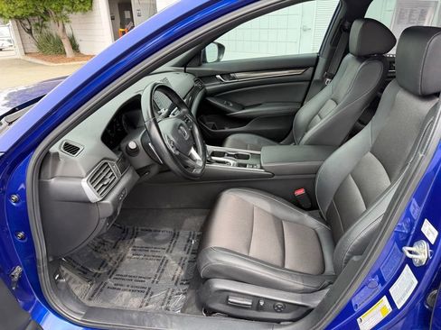 Used 2020 Honda Accord Sport image 16