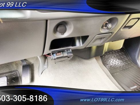 Used 2007 Chevrolet Silverado 2500 LT w/ Onstar Plus Package AWD/4WD image 26