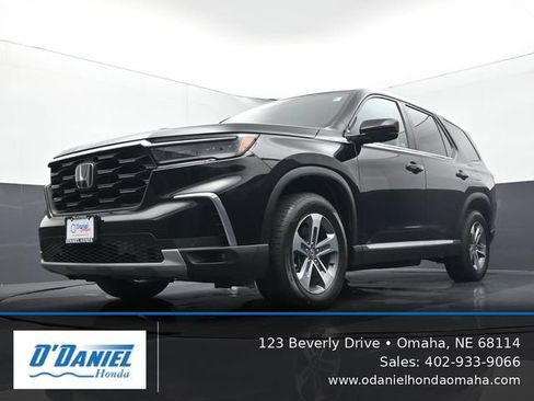 Used 2024 Honda Pilot EX-L image 9