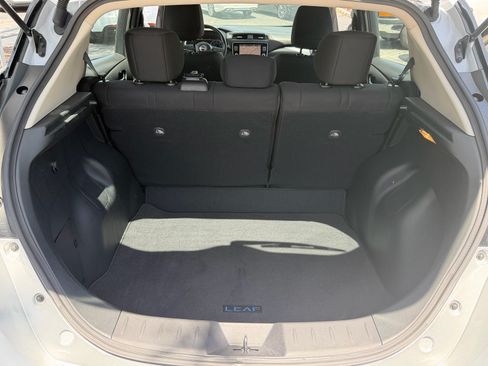 Certified 2024 Nissan Leaf SV Plus FWD image 14