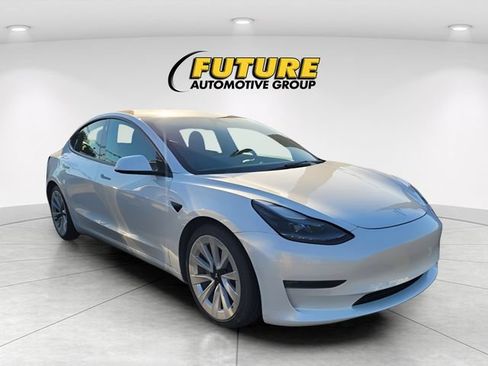 Used 2022 Tesla Model 3 Long Range AWD/4WD image 1