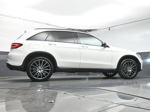 Used 2021 Mercedes-Benz GLC 300 w/ AMG Line image 37